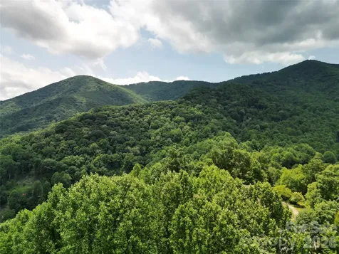 175 Renegade Ridge Waynesville NC 28785