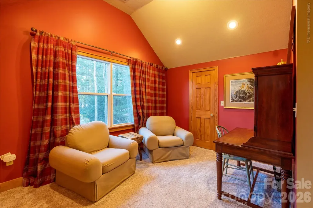 46 Rhett Drive Flat Rock NC 28731
