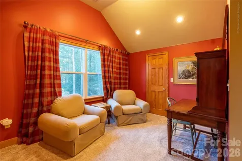 46 Rhett Drive Flat Rock NC 28731