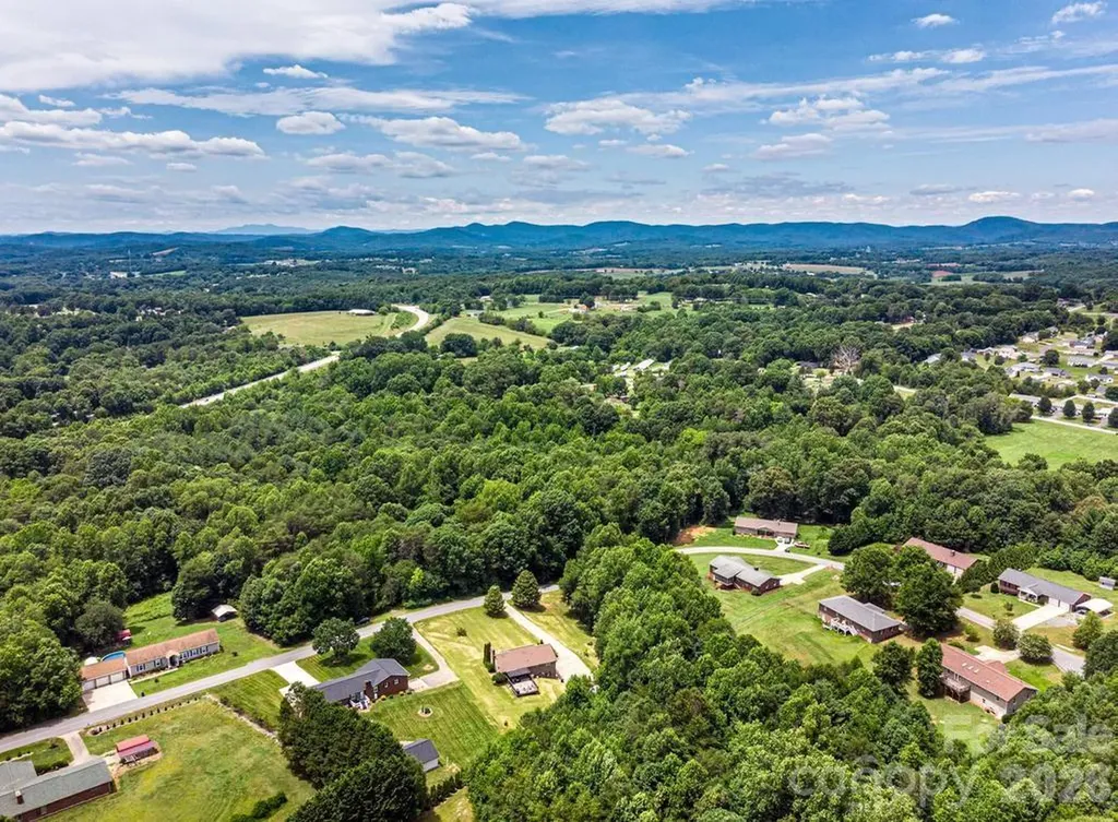 12.39 Acres Alexander Acres Drive Taylorsville NC 28681