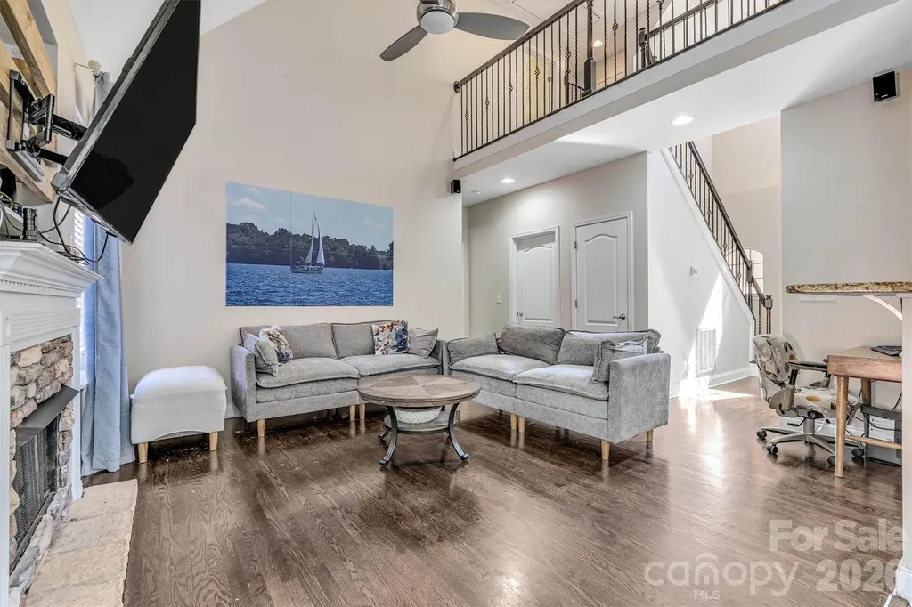 1915 Lynmore Drive Sherrills Ford NC 28673