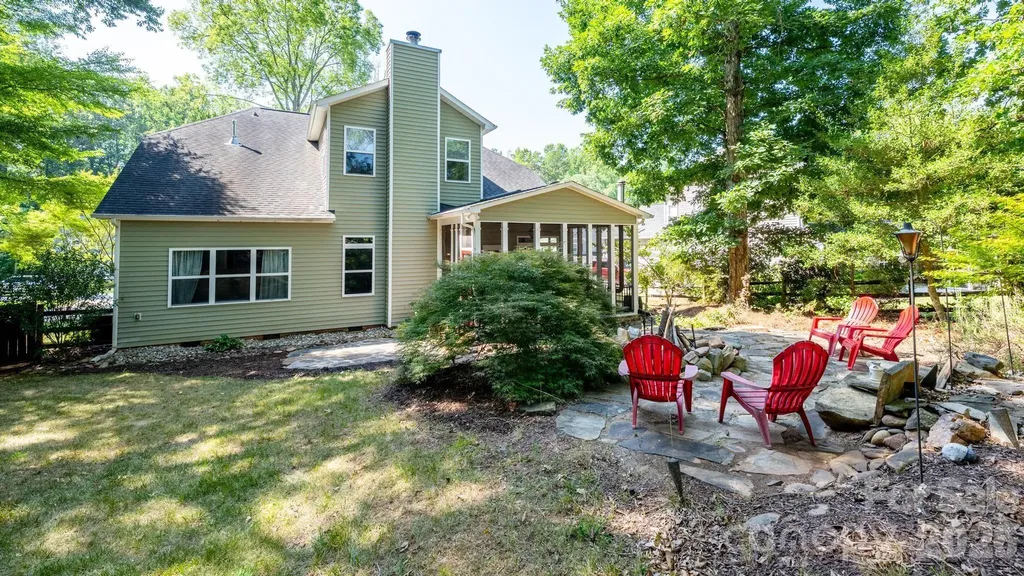 7933 Sally Clark Drive Denver NC 28037