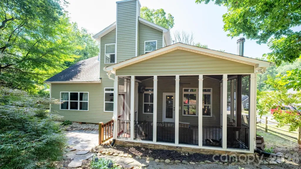 7933 Sally Clark Drive Denver NC 28037