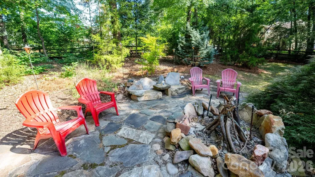 7933 Sally Clark Drive Denver NC 28037