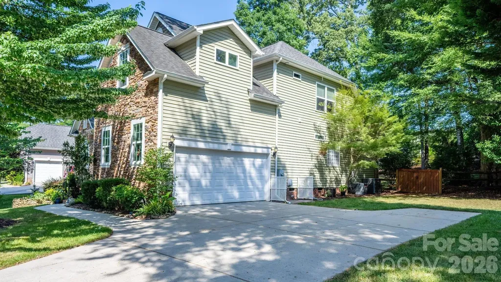 7933 Sally Clark Drive Denver NC 28037