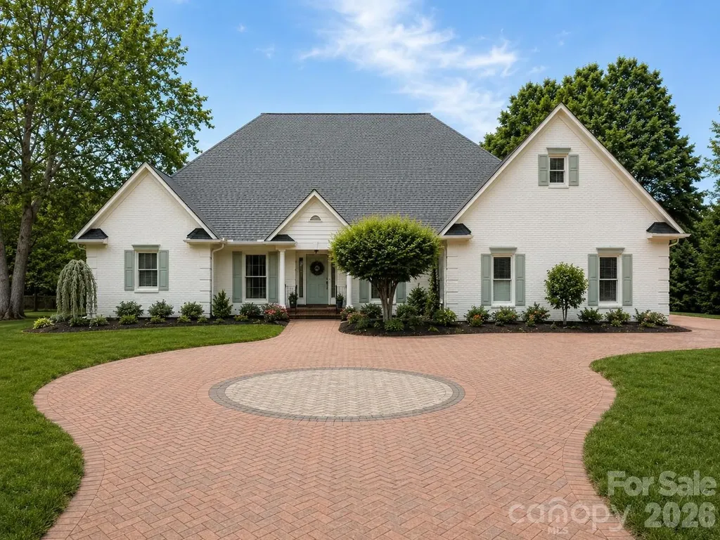 1136 Concord Road Davidson NC 28036