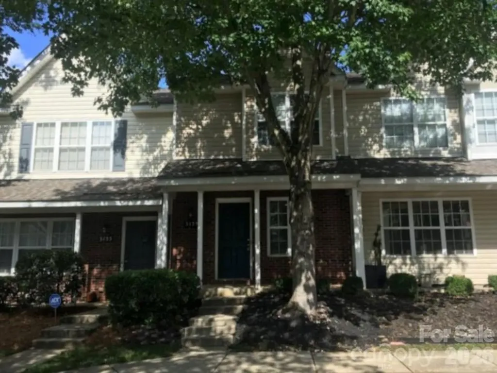 3139 Falling Rock Court Charlotte NC 28213