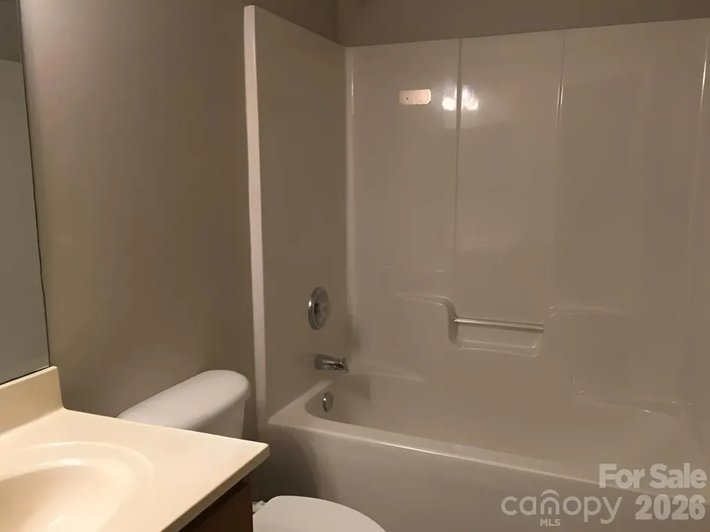 3139 Falling Rock Court Charlotte NC 28213