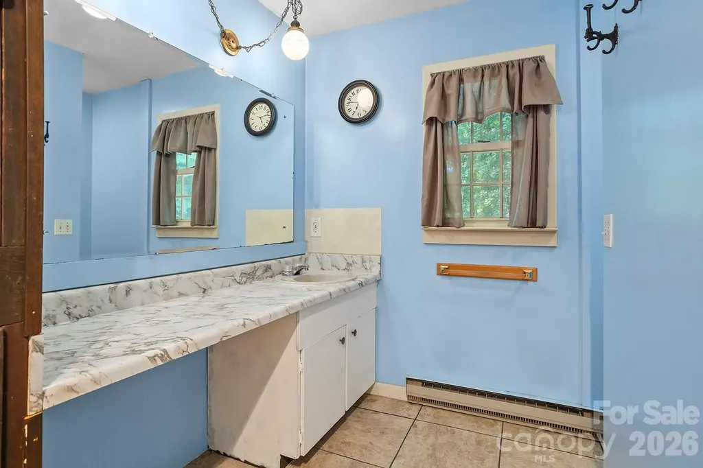 376 Stoney Brook Road Penrose NC 28766