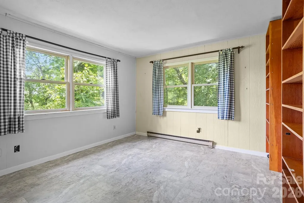 376 Stoney Brook Road Penrose NC 28766