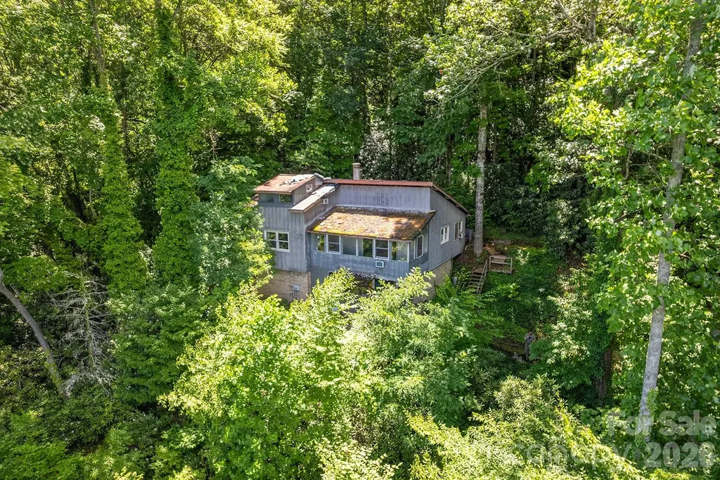 376 Stoney Brook Road Penrose NC 28766