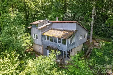 376 Stoney Brook Road Penrose NC 28766