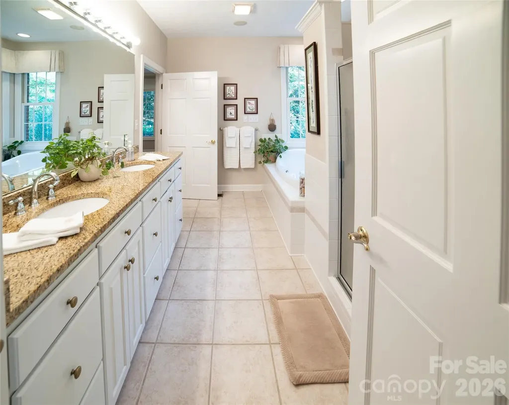 2086 Warrior Fork Trail Morganton NC 28655