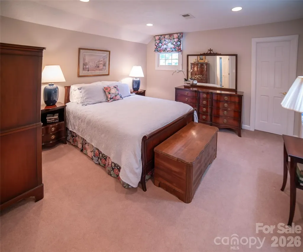 2086 Warrior Fork Trail Morganton NC 28655