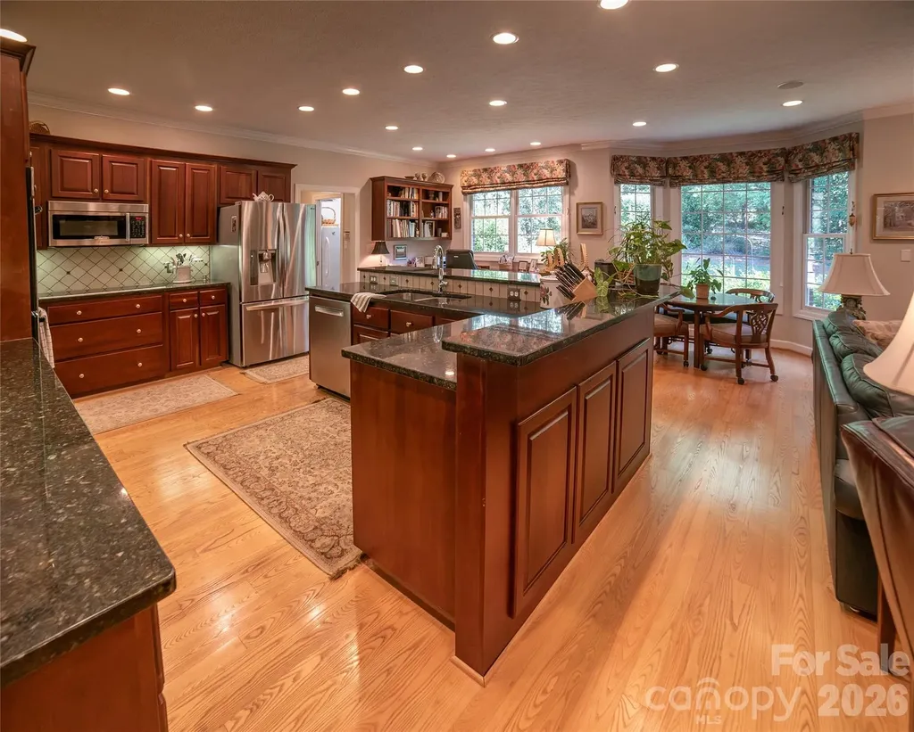 2086 Warrior Fork Trail Morganton NC 28655