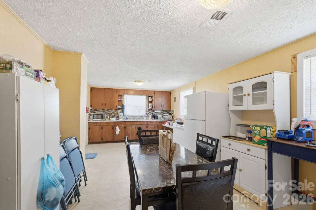 3948 Main Avenue Drive NW Hickory NC 28601
