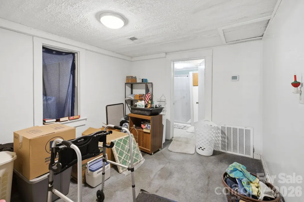 3948 Main Avenue Drive NW Hickory NC 28601