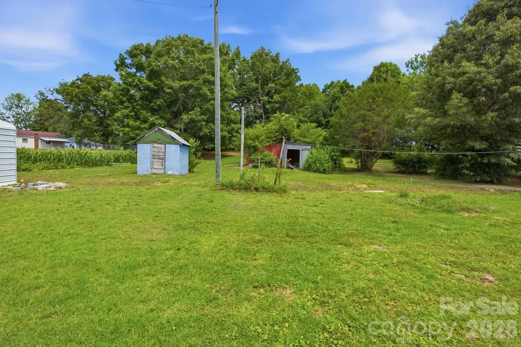3948 Main Avenue Drive NW Hickory NC 28601