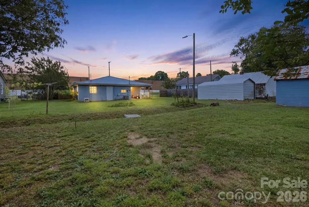 3948 Main Avenue Drive NW Hickory NC 28601