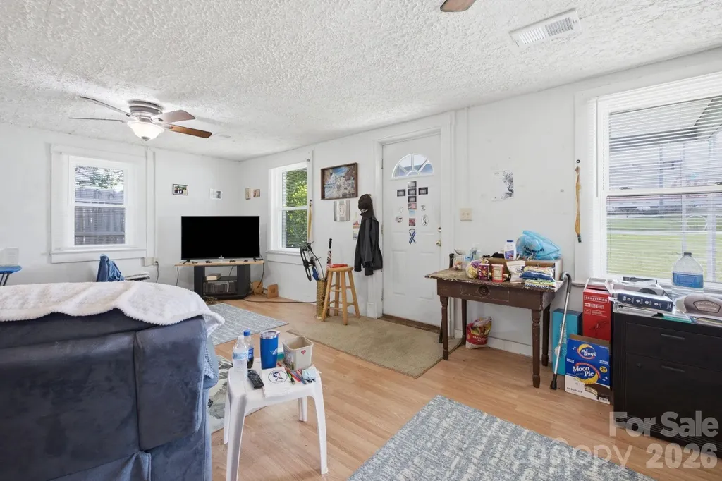 3948 Main Avenue Drive NW Hickory NC 28601