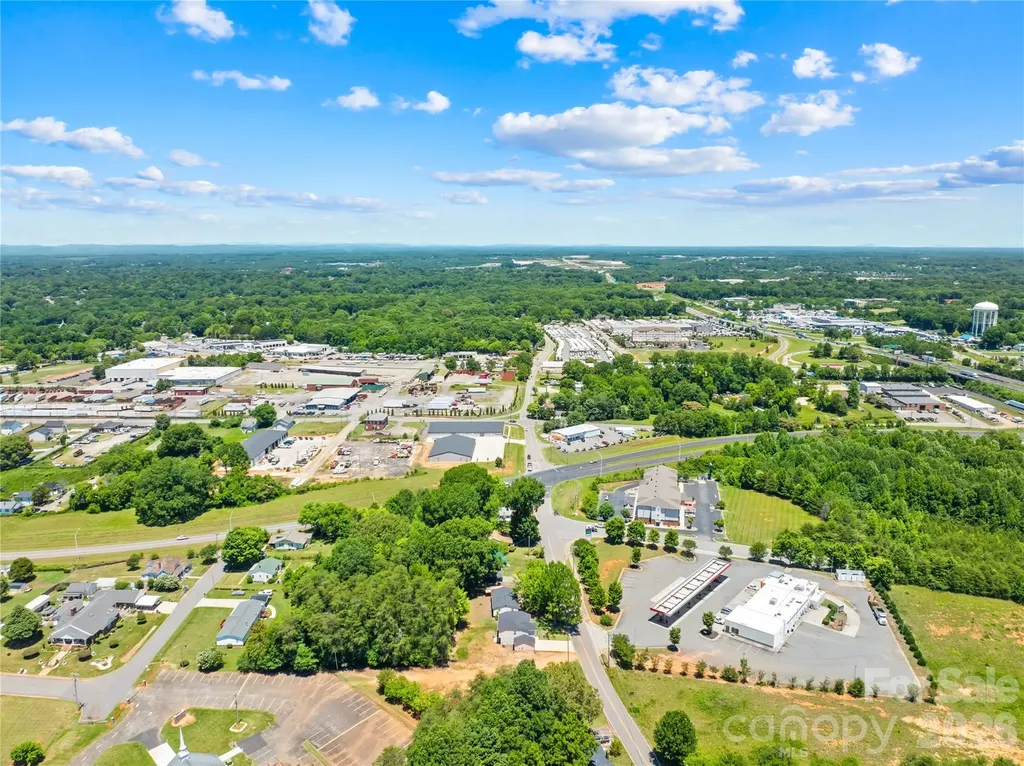 914 Wall Street Statesville NC 28677