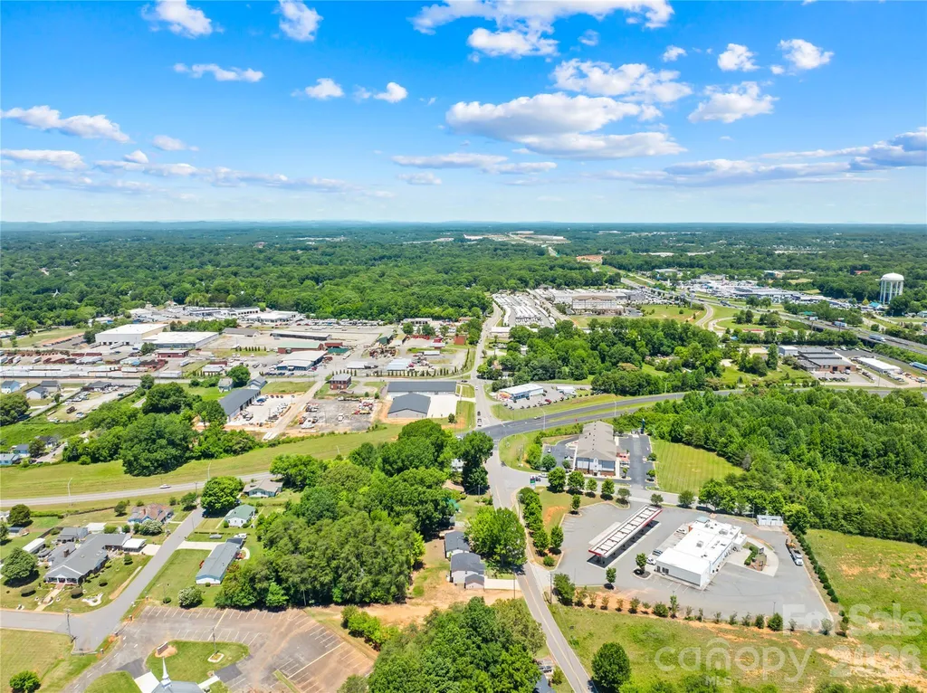 914 Wall Street Statesville NC 28677