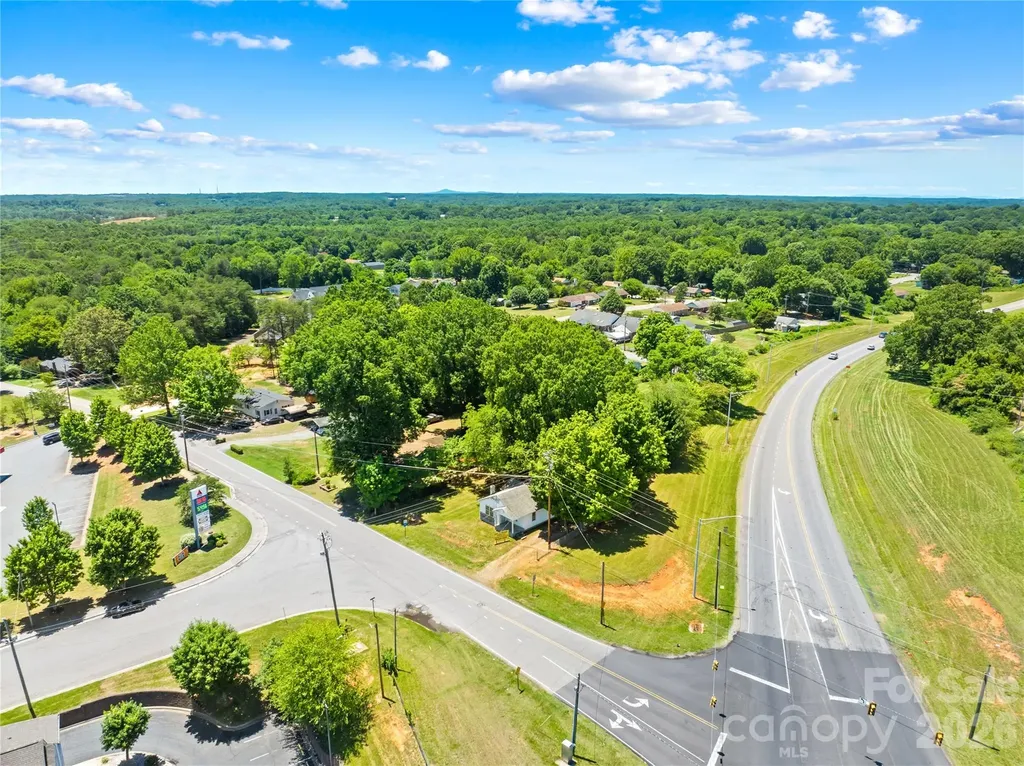 914 Wall Street Statesville NC 28677