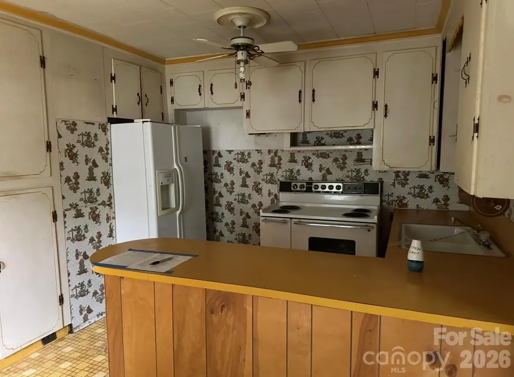 142 Reeves Lane Elkin NC 28621