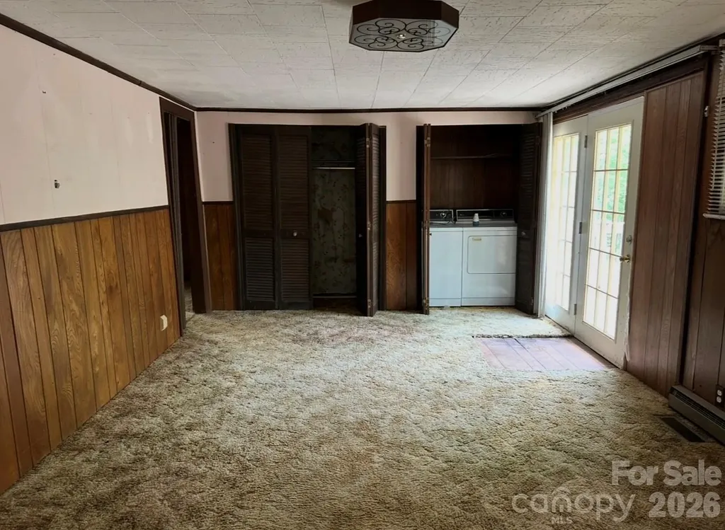 142 Reeves Lane Elkin NC 28621