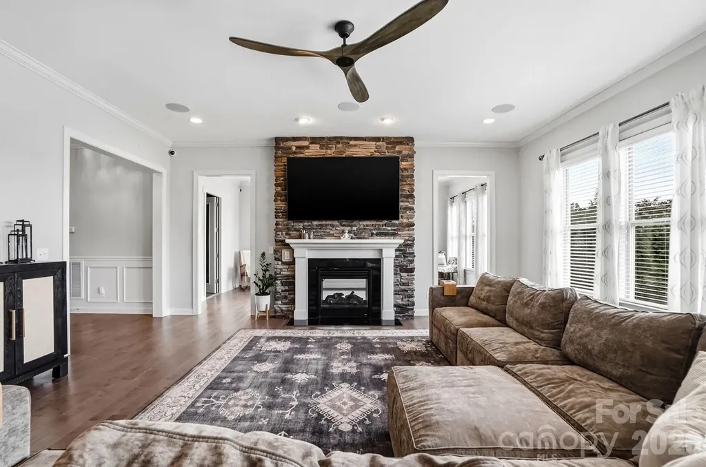 142 Farm Knoll Way Mooresville NC 28117