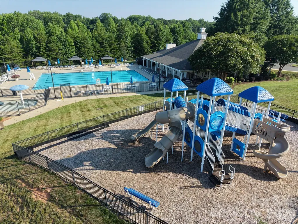 125 Morrocroft Lane Mooresville NC 28117