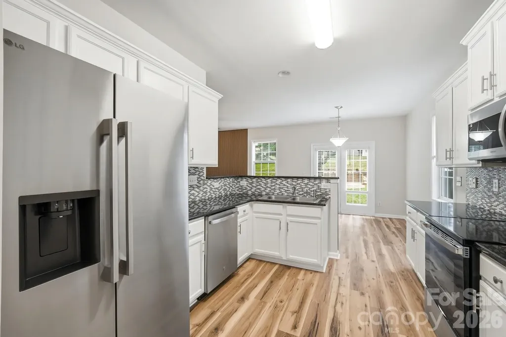 125 Morrocroft Lane Mooresville NC 28117
