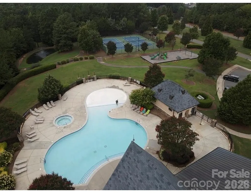 3235 Lake Pointe Drive Belmont NC 28012