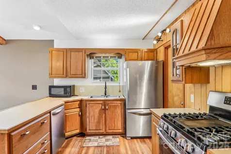 200 Holley Lane Maggie Valley NC 28751