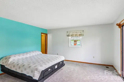 200 Holley Lane Maggie Valley NC 28751