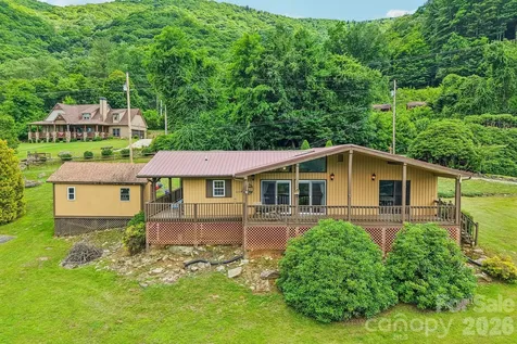 200 Holley Lane Maggie Valley NC 28751