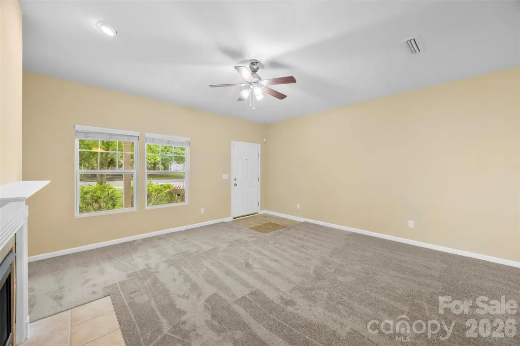 1831 Yaupon Road Charlotte NC 28215