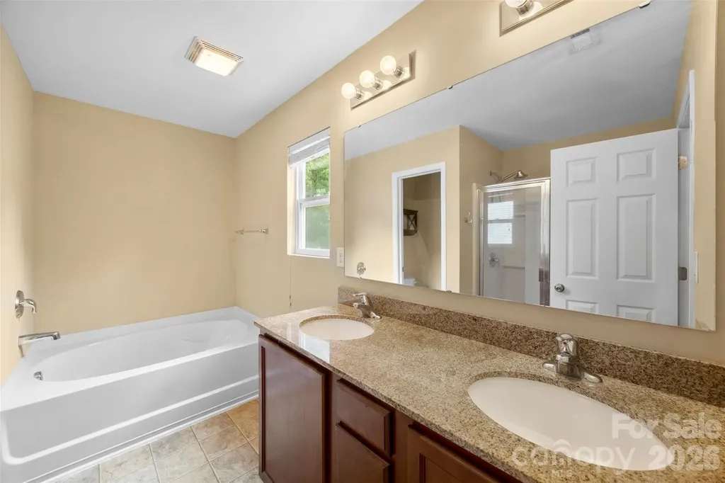 1831 Yaupon Road Charlotte NC 28215
