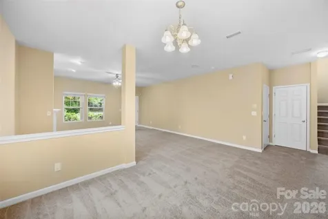 1831 Yaupon Road Charlotte NC 28215
