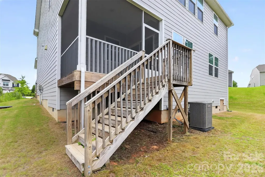 17504 Terryglass Lane Charlotte NC 28278