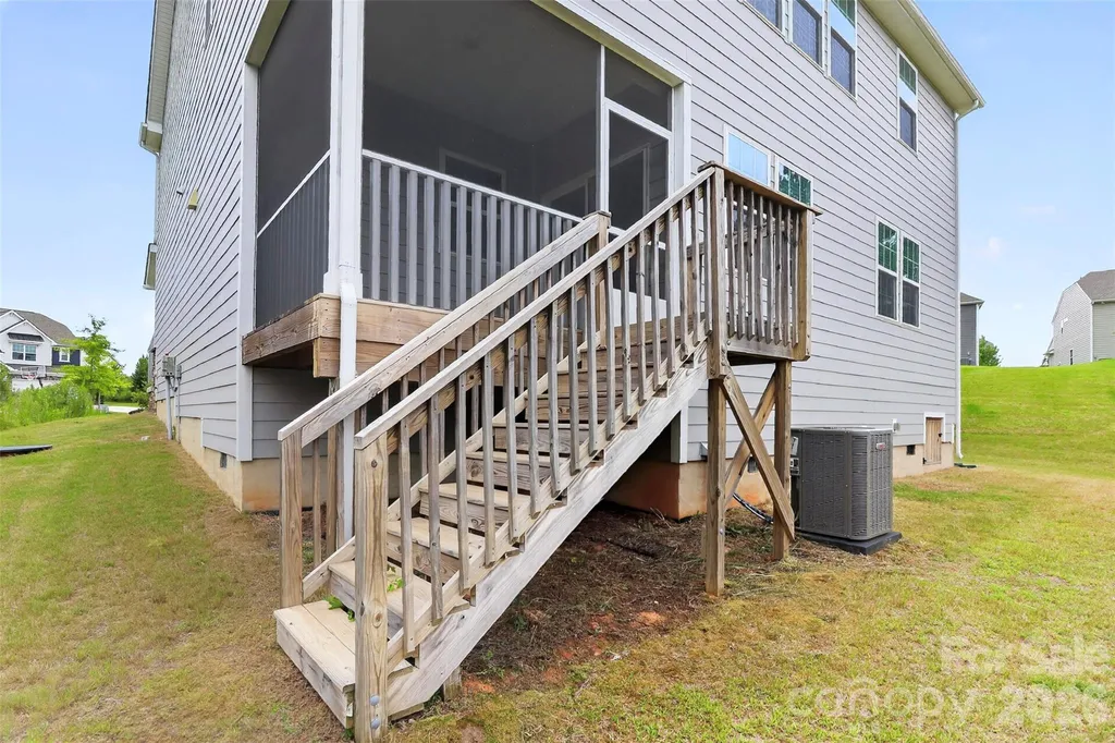 17504 Terryglass Lane Charlotte NC 28278