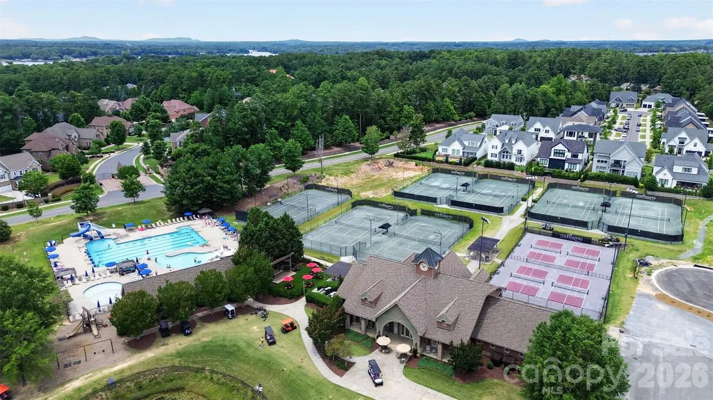 17504 Terryglass Lane Charlotte NC 28278