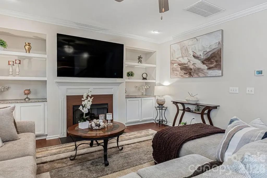 13731 Daltrey Lane Charlotte NC 28277