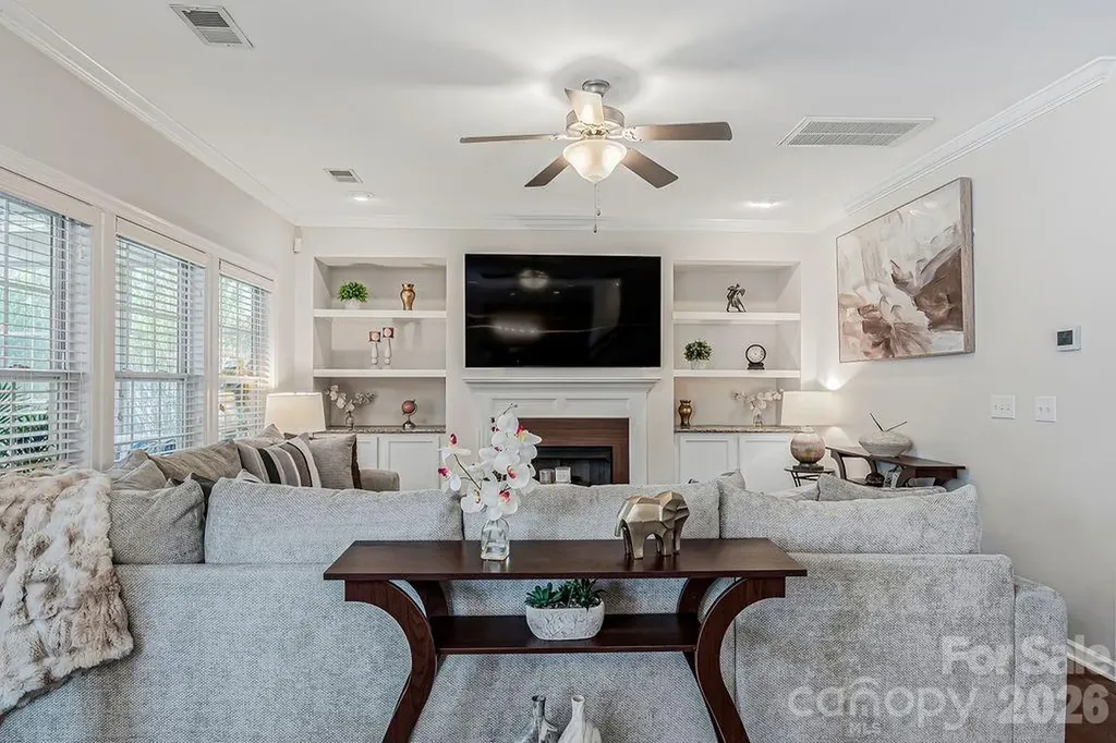 13731 Daltrey Lane Charlotte NC 28277