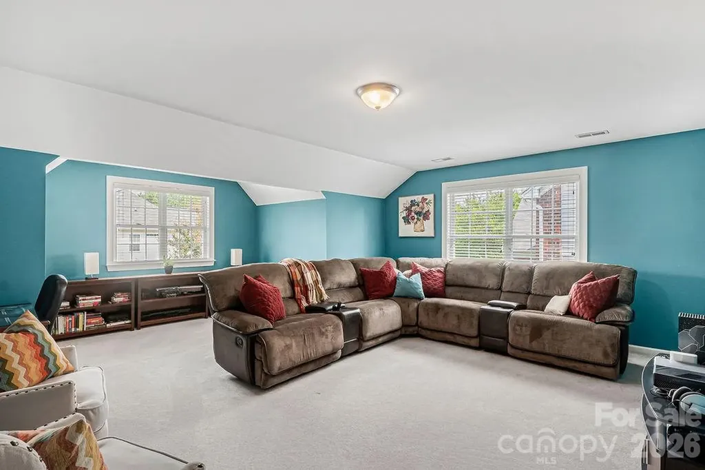 13731 Daltrey Lane Charlotte NC 28277