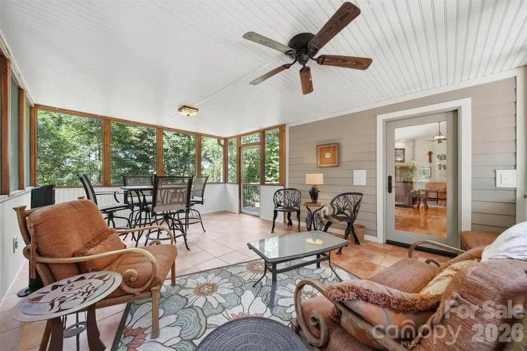 104 Rivercliff Drive W Connelly Springs NC 28612
