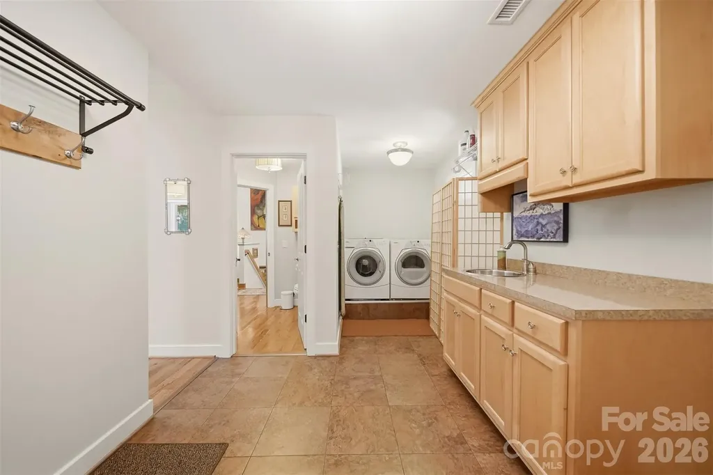 104 Rivercliff Drive W Connelly Springs NC 28612