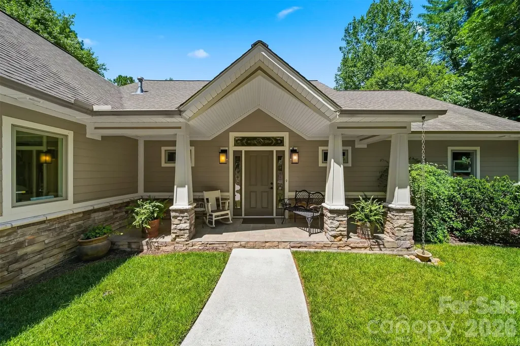 104 Rivercliff Drive W Connelly Springs NC 28612