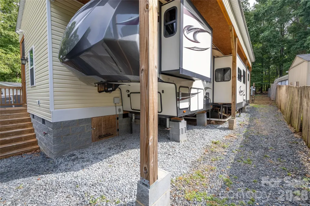 192 Roberts Ridge Road Mount Gilead NC 27306
