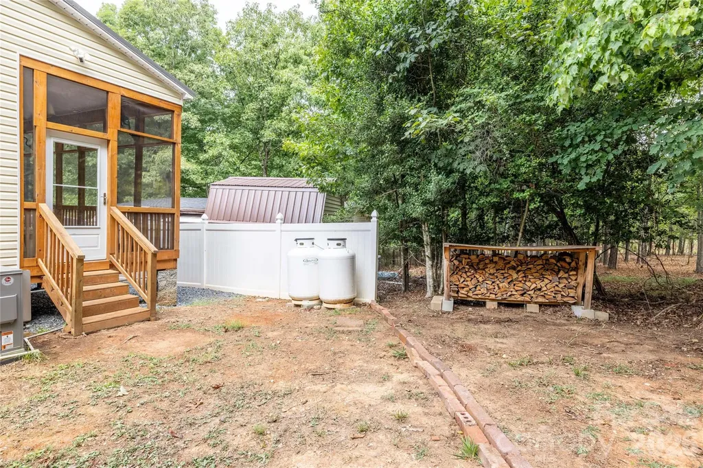 192 Roberts Ridge Road Mount Gilead NC 27306